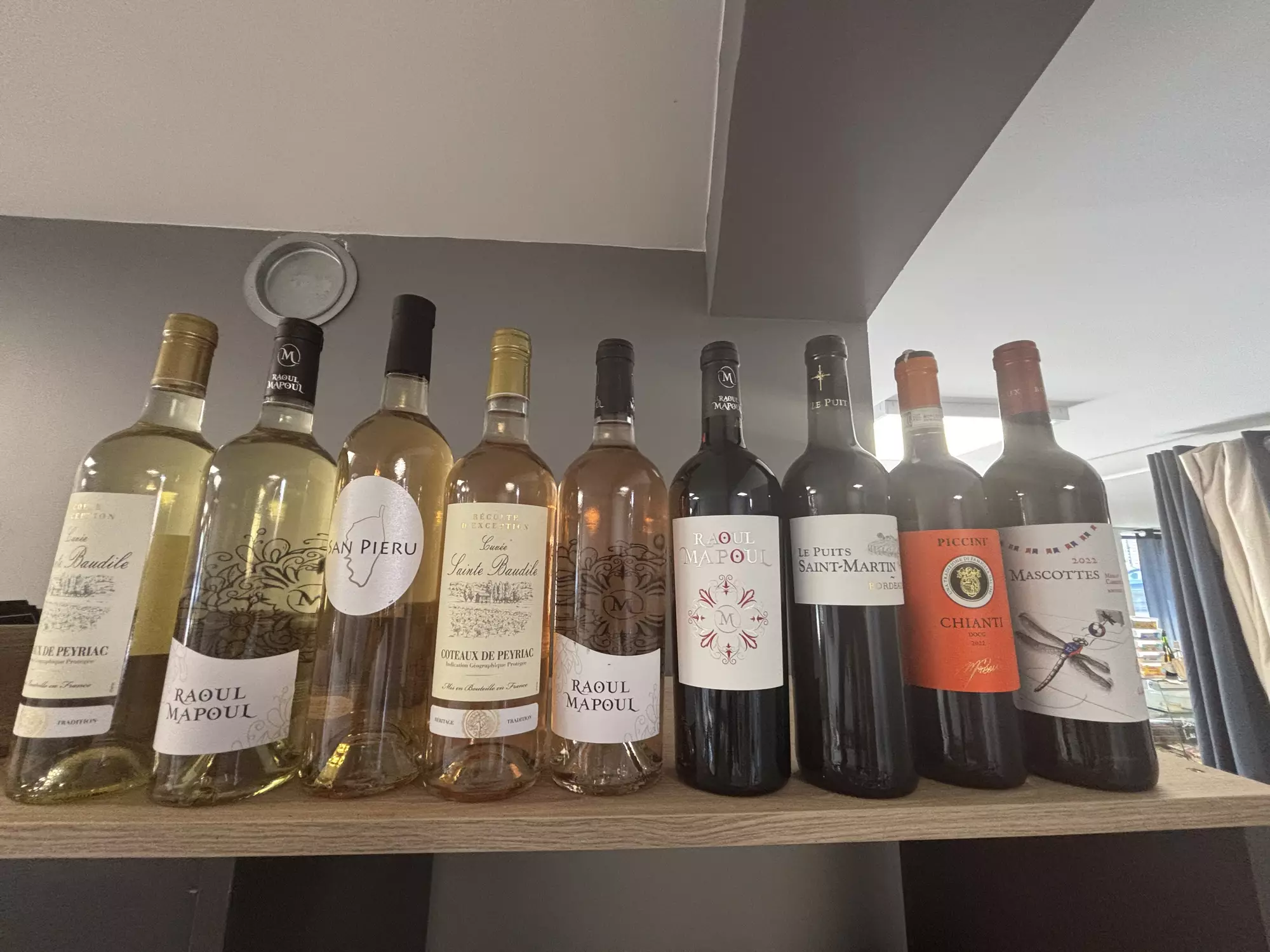 Bar et brasserie à Bully